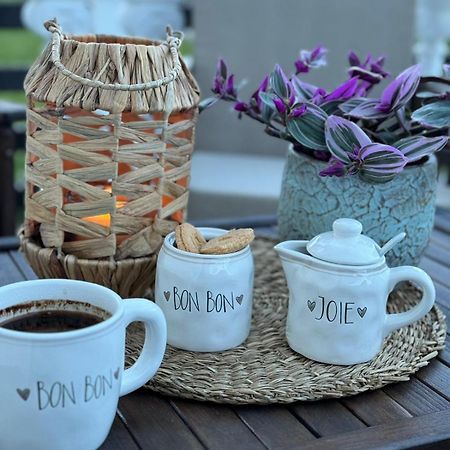 White Home Zabljak  Luaran gambar